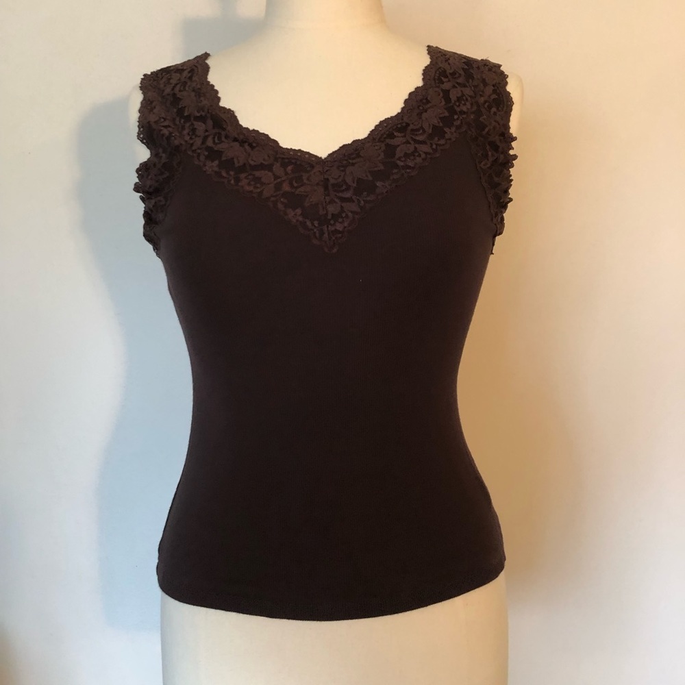 womens lace lined tank top